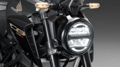 ホンダ「CB125R」2024年モデル発売！ フルカラーTFTメーターを新たに採用、ボディカラーは新色を含む2色 - webオートバイ